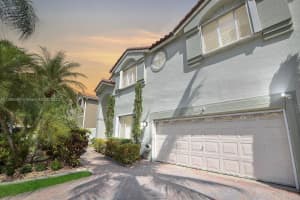 2670 Regalia Way, Hollywood, FL 33026, Sold 05/08/23