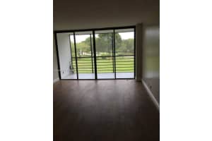 20400 W Country Club Dr APT 209, Aventura, FL 33180, Sold 05/15/23