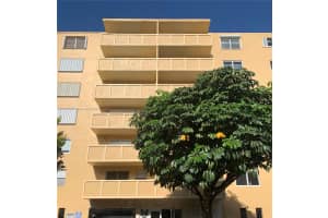 730 Pennsylvania Ave APT 710, Miami Beach, FL 33139, Sold 07/05/23