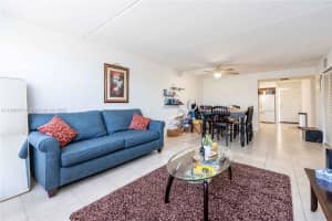 6135 NW 186th St, Hialeah, FL 33015, Sold 05/03/23
