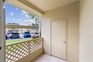 18348 NW 68th Ave, Hialeah, FL 33015, Sold 05/19/23