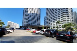 999 Brickell Bay Dr APT 1911, Miami, FL 33131, Sold 06/22/23