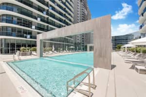 55 SW 9th St Apt 3607, Miami, FL 33130, Sold 10/17/23