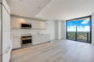 55 SW 9th St Apt 3607, Miami, FL 33130, Sold 10/17/23