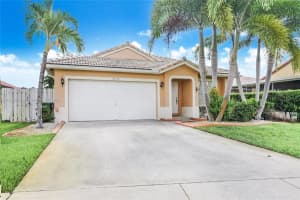 2235 NW 208th Way, Pembroke Pines, FL 33029, Sold 05/04/23