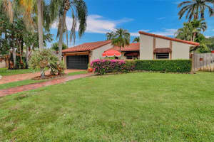 5550 SW 113th Ave, Cooper City, FL 33330, Sold 05/10/23