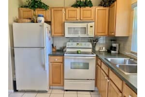 5300 Washington St G123, Hollywood
