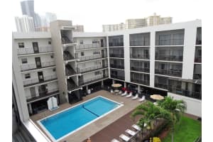 201 178th Dr, Sunny Isles Beach, FL 33160, Sold 05/31/23
