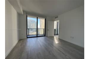 55 SW 9th St Apt 1906, Miami, FL 33130, Sold 07/14/23