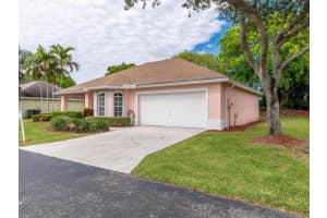 570 SE 18th Ln, Homestead, FL 33033, Sold 06/05/23
