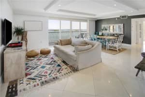 1200 Brickell Bay Dr APT 2401, Miami, FL 33131, Sold 06/15/23