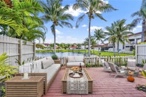 2703 San Remo Cir, Homestead, FL 33035, Sold 06/05/23