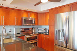 401 Ocean Dr APT 1004, Miami Beach, FL 33139, Sold 09/14/23