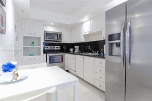 3901 S Ocean Dr #11x, Hollywood, FL 33019, Sold 06/12/23