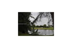 271 W Park Dr, Miami, FL 33172, Sold 05/15/23