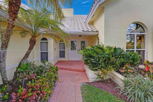 359 NW 108th Ave, Coral Springs, FL 33071, Sold 05/10/23