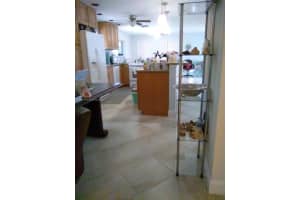 32 Fairview Blvd, Fort Myers Beach, FL 33931, Sold 05/03/24