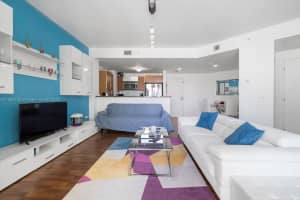 300 S Biscayne Blvd t 2305, Miami, FL 33131, Sold 07/03/23
