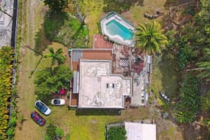10701 SW 54th St, Cooper City, FL 33328, Sold 05/30/23