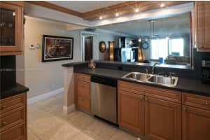 431 SE 3rd St APT 101, Dania Beach, FL 33004, Sold 06/27/23