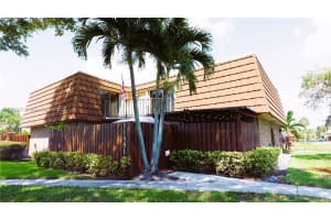 11881 SW 12th Pl, Davie, FL 33325, Sold 06/21/23