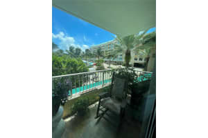 625 Casa Loma Blvd UNIT 204, Boynton Beach, FL 33435, Sold 05/19/23