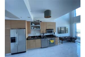 60 SW 13th St Apt 3411, Miami, FL 33130, Sold 07/25/23