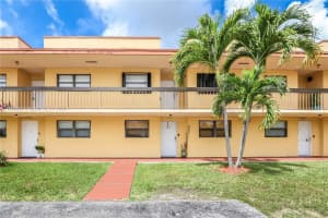 8879 Fontainebleau Blvd Apt 104-12, Miami, FL 33172, Sold 06/05/23