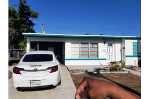 2322 Avenue M, West Palm Beach, FL 33404, Sold 04/15/24
