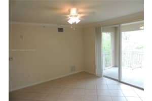 6466 Emerald Dunes Dr APT 306, West Palm Beach, FL 33411, Sold 05/31/23