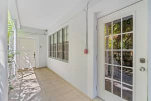 840 Lenox Ave. APT 8, Miami Beach, FL 33139, Sold 06/02/23