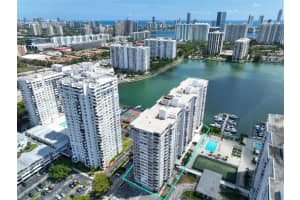 18071 Biscayne Blvd, Aventura, FL 33160, Sold 05/23/23