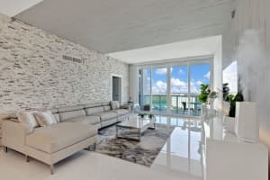 100 Bayview Dr, Sunny Isles Beach, FL 33160, Sold 08/11/23
