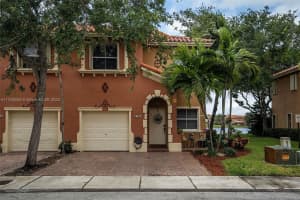 3102 SW 152nd Pl, Miami, FL 33185, Sold 05/18/23