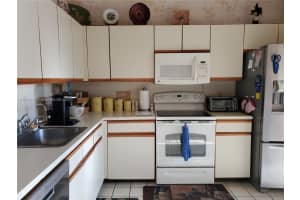 484 Lynbrook Ct #484, Royal Palm Beach, FL 33411, Sold 07/14/23