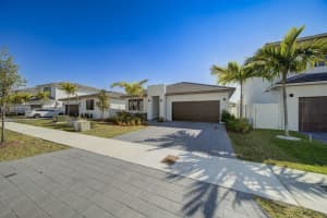 23233 SW 108th Ct, Princeton, FL 33032, Sold 05/09/23