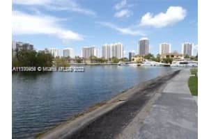3030 Marcos Dr APT T103, Aventura, FL 33160, Sold 10/17/23
