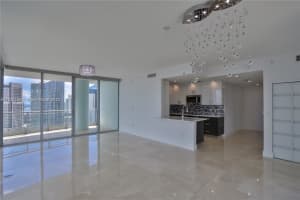 90 SW 3rd St APT 3604, Miami, FL 33130, Sold 06/12/23