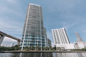 92 SW 3rd St APT 1812, Miami, FL 33130, Sold 08/08/23