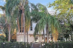 1320 Drexel Ave APT 301, Miami Beach, FL 33139, Sold 05/24/23