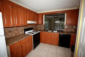 25 Seville Cir # 4-51, Davie, FL 33324, Sold 09/27/23