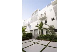 9143 NW 33rd St, Doral, FL 33172, Sold 06/05/23