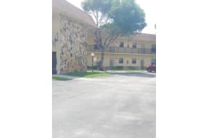 2 Briarwood Cir APT 104, Hollywood, FL 33024, Sold 06/19/23