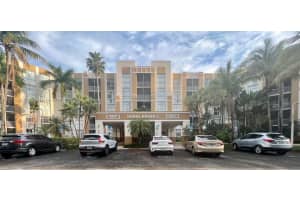 9805 NW 52nd St APT 213, Doral, FL 33178, Sold 06/30/23