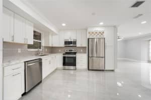 11321 NW 29th St, Sunrise, FL 33323, Sold 06/16/23