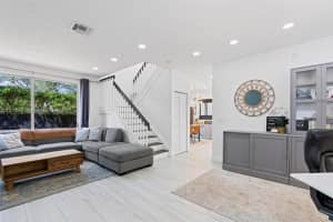 14941 SW 50th Ct, Davie, FL 33331, Sold 05/18/23