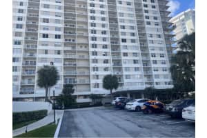 300 Bayview Dr APT 1702, Sunny Isles Beach, FL 33160, Sold 08/23/23