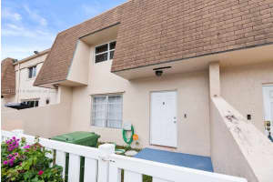 8070 NW 11th St Apartment G, Margate, FL 33063, Sold 08/30/23
