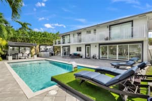 2067 NE 121st Rd, North Miami, FL 33181, Sold 10/30/23