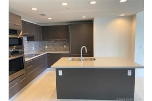 7661 NW 107th Ave Apt 403, Doral, FL 33178, Sold 06/02/23